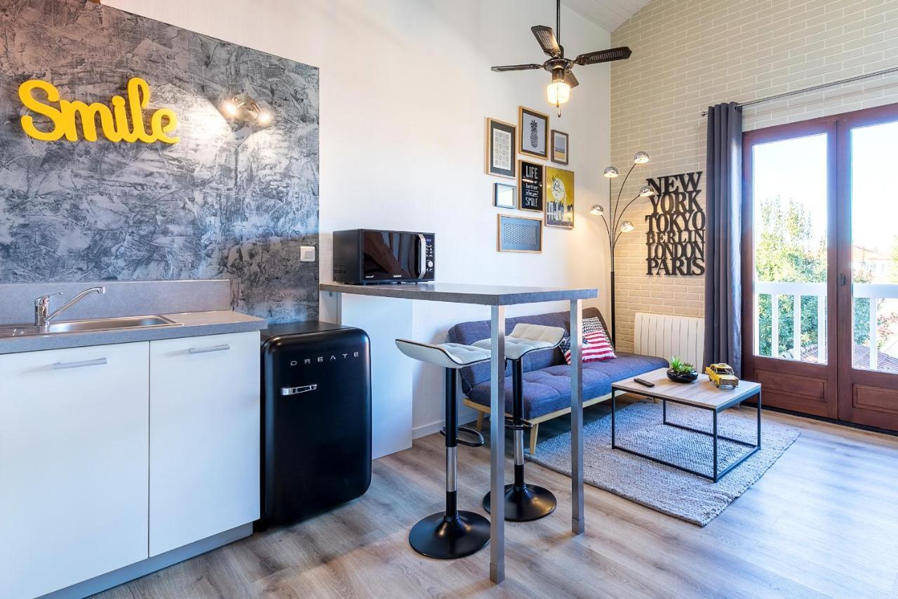 Duplex Design Moderne Leilighet Mont-de-Marsan Eksteriør bilde